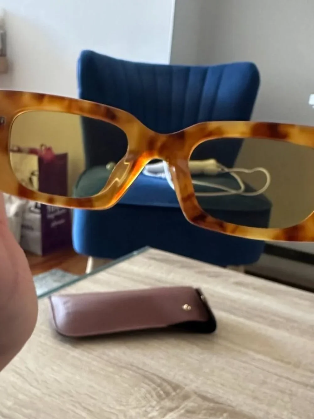 Illesteva Wilson Sunglasses – Amber/Brown Gradient